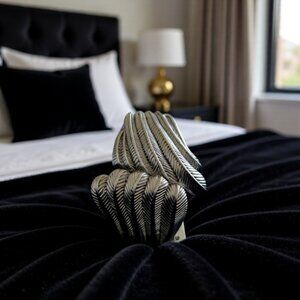 Bold Silver-Toned Floral Bracelet – Artistic Statement Piece for Any Occasion